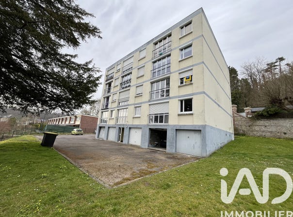 Lillebonne, Normandy 76170