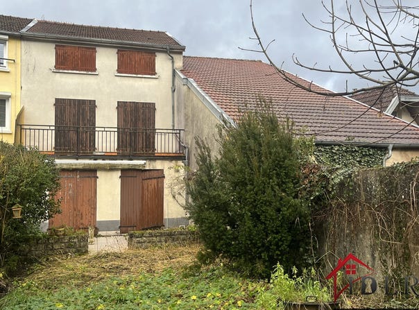 Bourbonne-les-Bains, Grand Est 52400