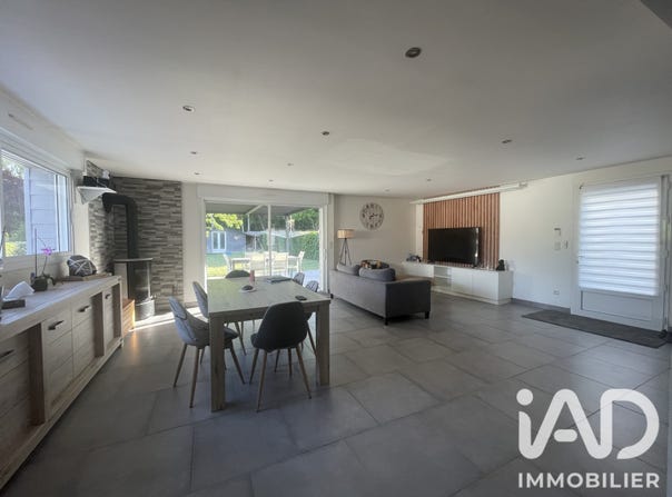 Jouy, Centre-Val de Loire 28300