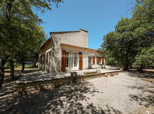 MAZAN, Provence-Alpes-Côte d'Azur 84380