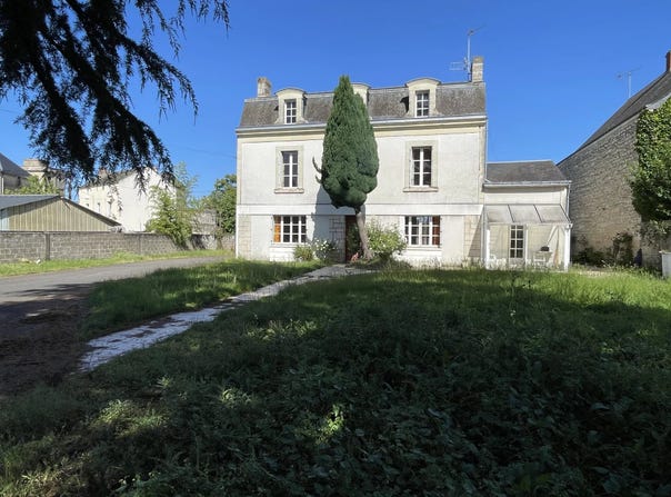 Loudun, Vienne 86200