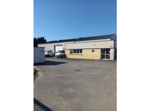 Entrammes, Mayenne 53260