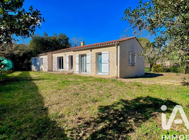 Suze-la-Rousse, Auvergne-Rhône-Alpes 26790