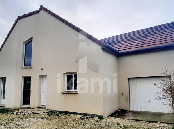 Festigny, Burgundy 89480