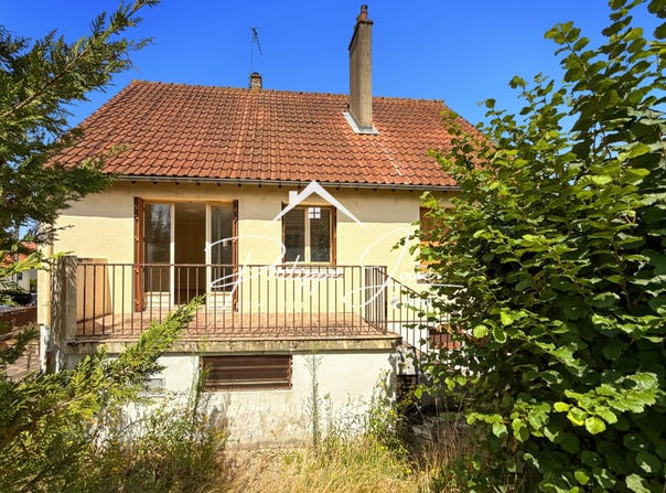 Saint-Clément, Burgundy 89100