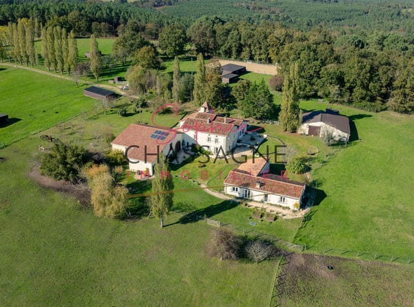 Chalais, Poitou-Charentes 16210