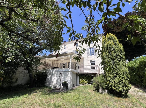Mortagne-sur-Gironde, Poitou-Charentes 17120