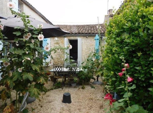 Le Gua, Poitou-Charentes 17600