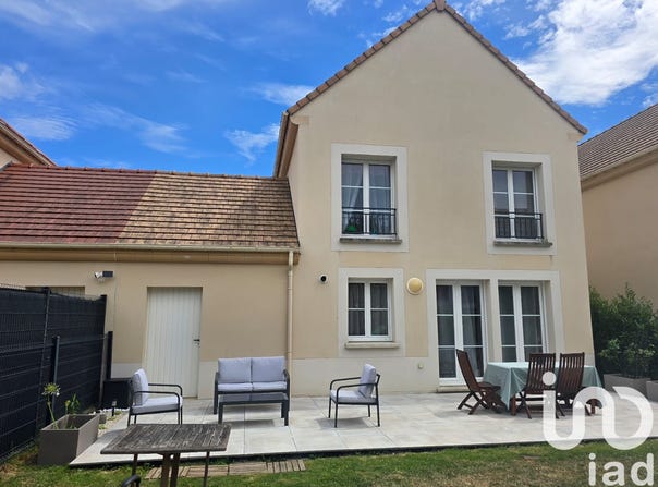 Le Plessis-Belleville, Hauts-de-France 60330