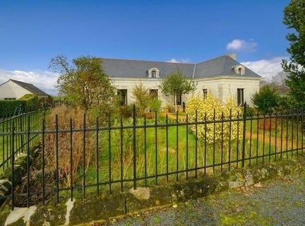 LONGUE JUMELLES, Pays de la Loire 49160