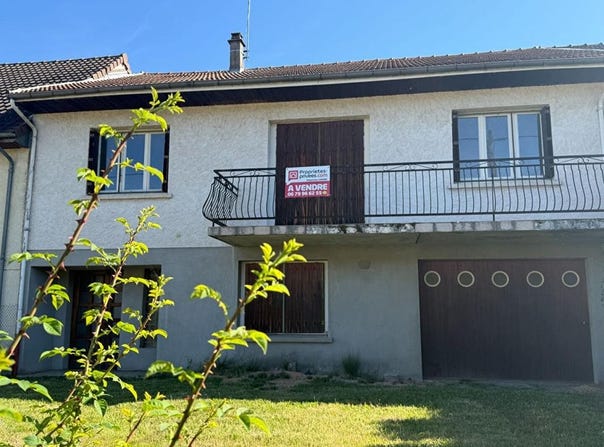 Moulins, Auvergne 03000