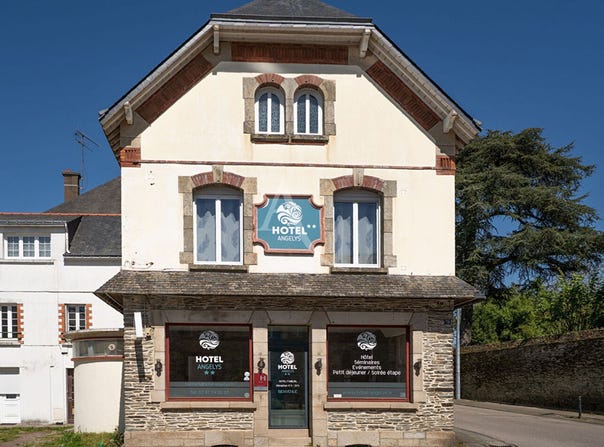 PLOERMEL, Brittany 56800