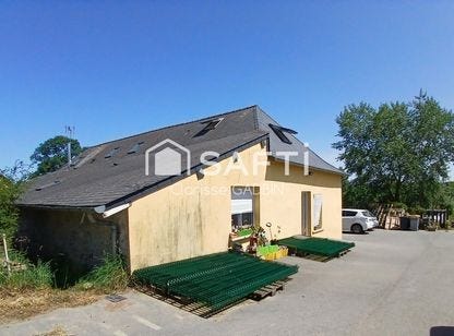 Brains-Sur-Les-Marches, Pays de la Loire 53350