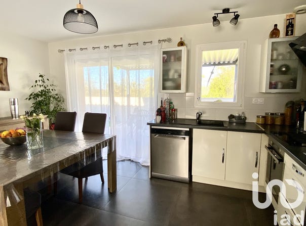 Bessines, Nouvelle-Aquitaine 79000
