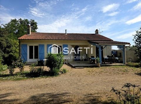 La Creche, Poitou-Charentes 79260