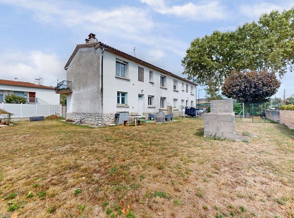 LIMOUX, Occitanie 11300