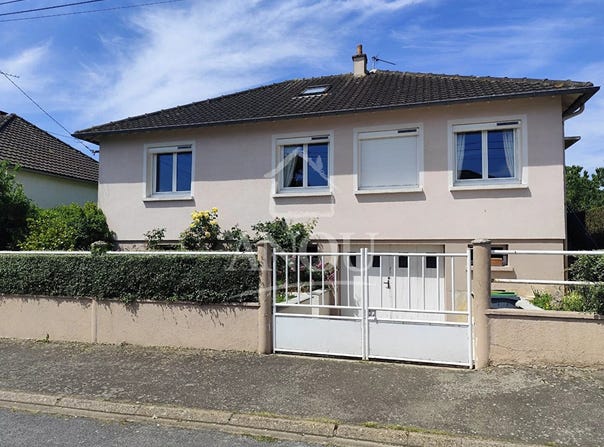 Brou, Eure-et-Loir 28160