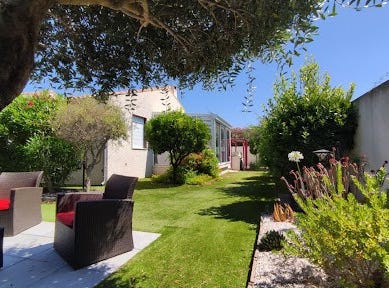 La Londe-les-Maures, Provence-Alpes-Côte d'Azur 83250