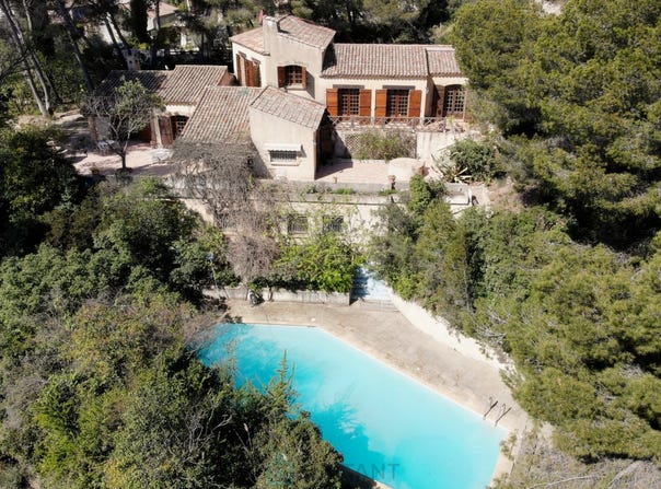 MARTIGUES, Provence-Alpes-Côte d'Azur 13500