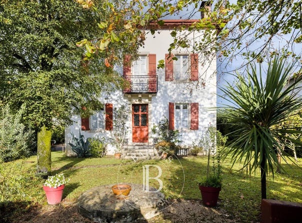 Ustaritz, Aquitaine 64480