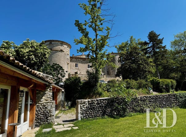 Chomérac, Auvergne-Rhône-Alpes 07210
