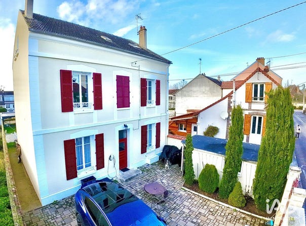 SENS, Bourgogne-Franche-Comté 89100