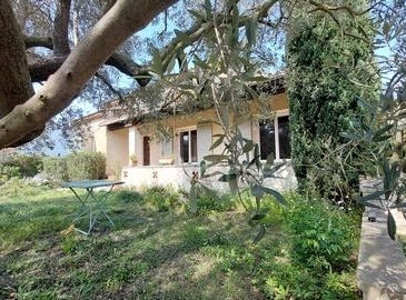 BARBENTANE, Provence-Alpes-Côte d'Azur 13570