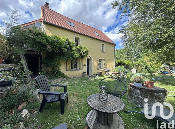 Chézy-sur-Marne, Hauts-de-France 02570