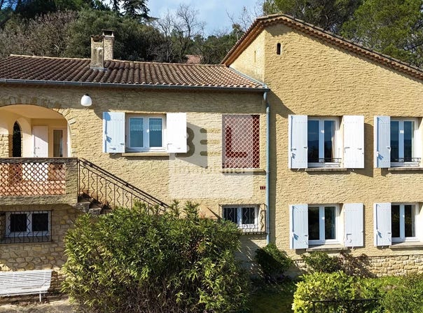Bagnols-sur-Cèze, Languedoc-Roussillon 30200