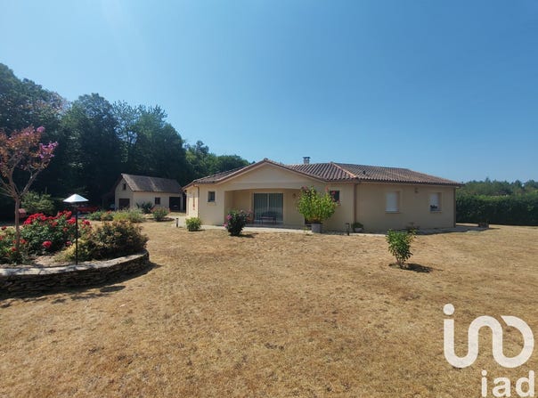Saint-Geniès, Nouvelle-Aquitaine 24590
