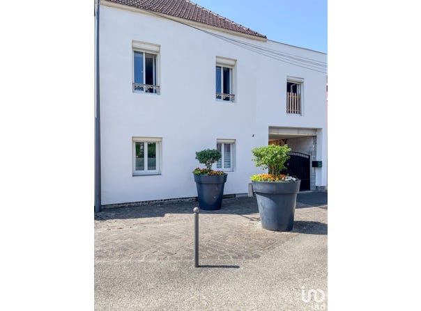 MOUY, Hauts-de-France 60250