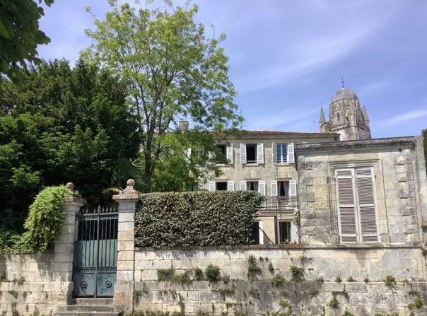 Saintes, Poitou-Charentes 17100