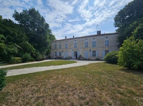 Surgères, Poitou-Charentes 17700