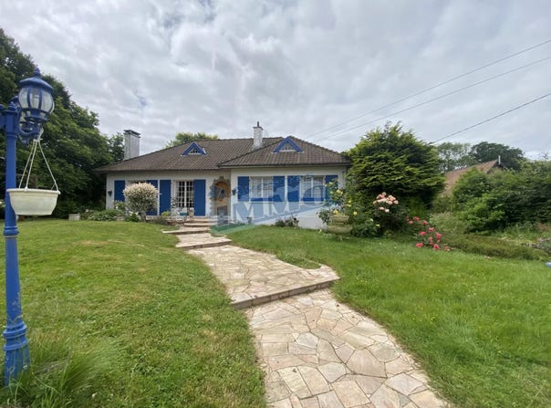 Avesnes-le-Comte, Pas-de-Calais 62810