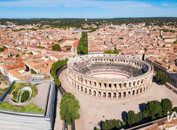 NÎMES, Occitanie 30900