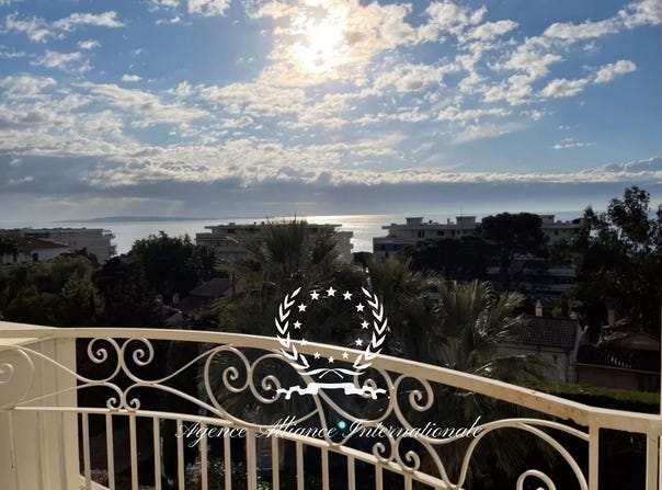 Cannes, Alpes-Maritimes 06400
