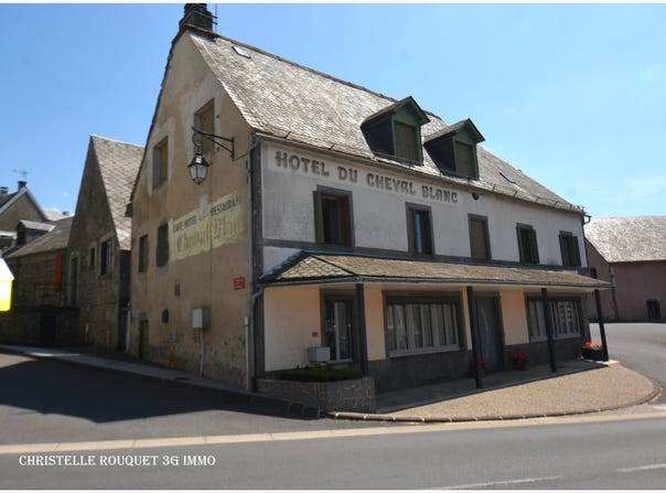 Laqueuille, Auvergne 63820