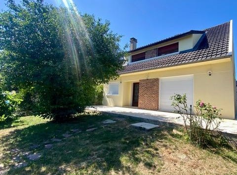 Pontault-Combault, Île-de-France 77340