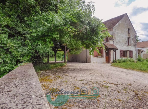 Lindry, Yonne 89240