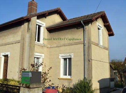 ST VALLIER, Bourgogne 71230