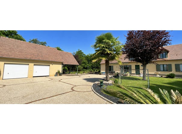 Spay, Pays de la Loire 72700