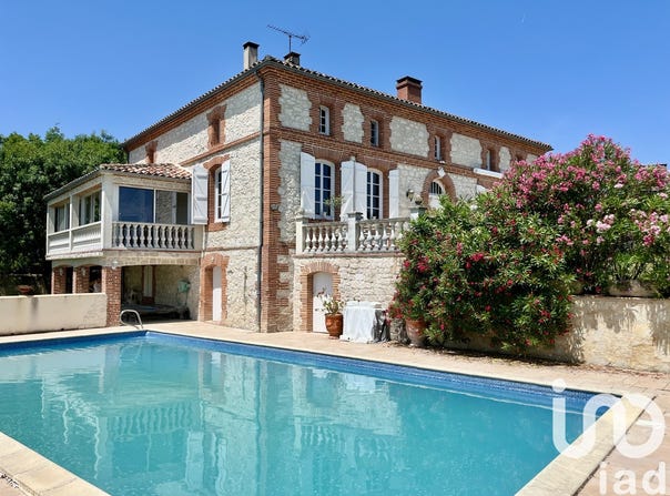 Cazes-Mondenard, Occitanie 82110