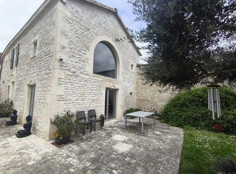 Jonzac, Poitou-Charentes 17500
