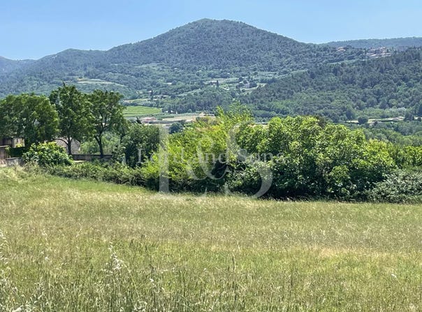 Vaison-la-Romaine, Vaucluse 84110