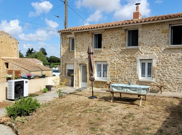 Airvault, Nouvelle-Aquitaine 79600