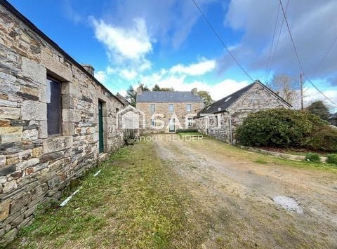 Plougonven, Bretagne 29640