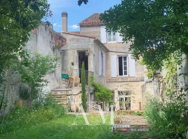 Angoulême, Charente 16000