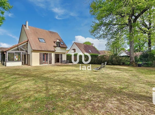Châteauneuf-sur-Loire, Centre-Val de Loire 45110