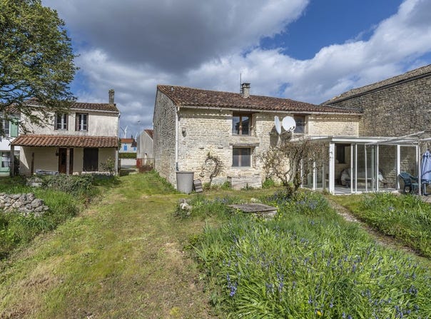 Coivert, Poitou-Charentes 17330