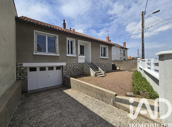 Thouars, Nouvelle-Aquitaine 79100